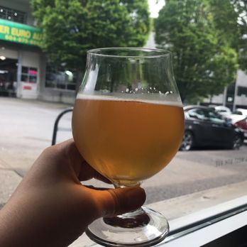 33 Acres Brewing - 33 acres of euphoria !!  Heaven in a glass! - Breweries Near Me - Vancouver, British Columbia