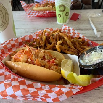 Point Lobster - Lobster Roll and fries - Seafood Markets Near Me - Point Pleasant Beach, New Jersey