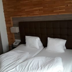 Hotel am Reiterkogel - Wandverkleidung aus Zirbenholz