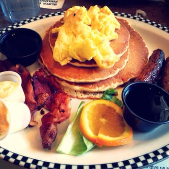 Black Bear Diner Gilroy - The Volcano - Diners Near Me - Gilroy, California