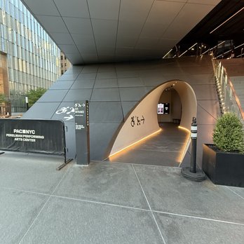 Metropolis by Marcus Samuelsson - Enter here, beside the main entry staircase to take the elevator up. - American Near Me - New York, New York
