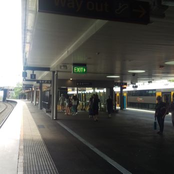 Epping Train Station - Platform - Public Transportation Near Me - Epping, NSW