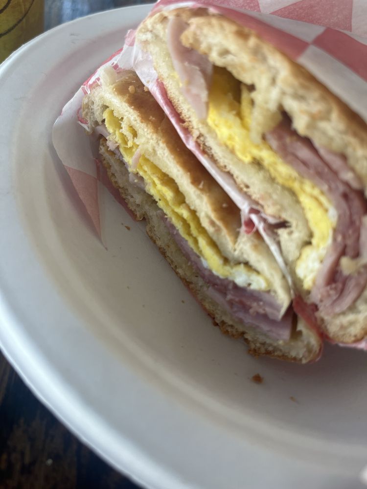 Las Americas Bakery