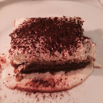 Angelo - Tiramisu - Italian Near Me - Hamburg, HH
