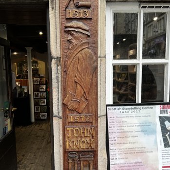 John Knox House - Old Old Old John Knox Inscription on Wood - Local Flavor Near Me - Edinburgh, EDH
