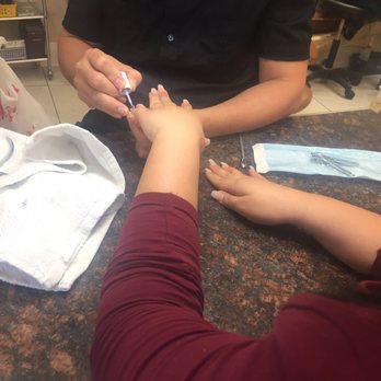 V Nails - Nail Salons Near Me - Glendale, California V Nails - Nail Salons Near Me - Glendale, California