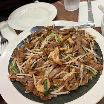 Ipoh Kopitiam - Char Kway Teow - Malaysian Near Me - Alhambra, California