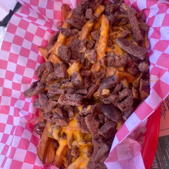 Papas & Beer - Asada Fries - Dance Clubs Near Me - Rosarito, BCN