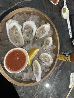 Hatorando Sushi and Sports Bar by null