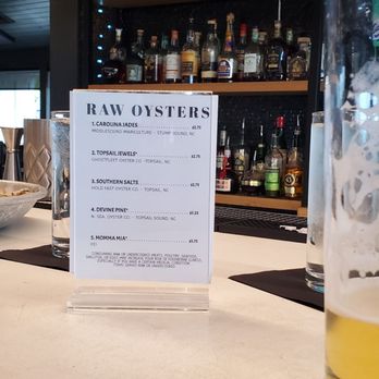Flying Machine Oyster Bar - Burgers Near Me - Wrightsville Beach, North Carolina