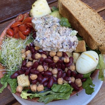 Mezzo - Chef's salad with chicken - Sandwiches Near Me - Berkeley, California Mezzo - Chef's salad with chicken - Sandwiches Near Me - Berkeley, California