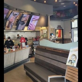 Los Tacos - Indoor - Mexican Near Me - Oceanside, California