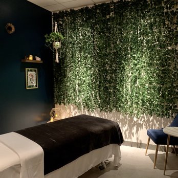 Hands Giving Hope - Massage Therapy Near Me - Dunedin, Florida