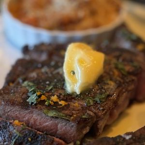 TWIST & SHOUT - Updated November 2024 - 98 Photos & 280 Reviews - 2508