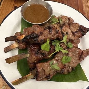 The Bangkok - Pork - Vietnamese Near Me - Melrose, Massachusetts
