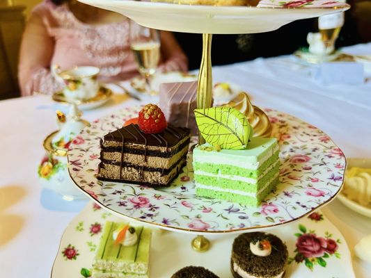 The Biltmore Los Angeles by null