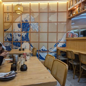 Kiko Ramen - Decor and seating - Ramen Near Me - Manhasset, New York