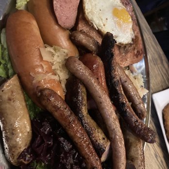 Max Bratwurst und Bier - German Near Me - Astoria, New York Max Bratwurst und Bier - German Near Me - Astoria, New York