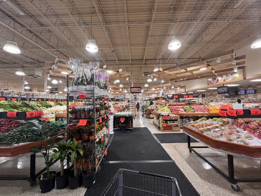 EL GUERO FRESH MARKET - Updated June 2025 - 20 Photos & 29 Reviews