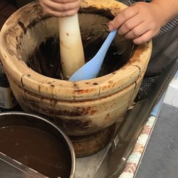 Mai's Papaya - Papaya salad being born