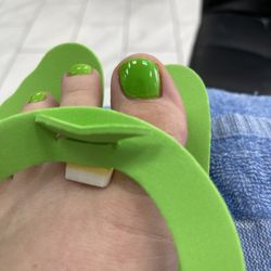Icolor Nails - Patchy nail polish