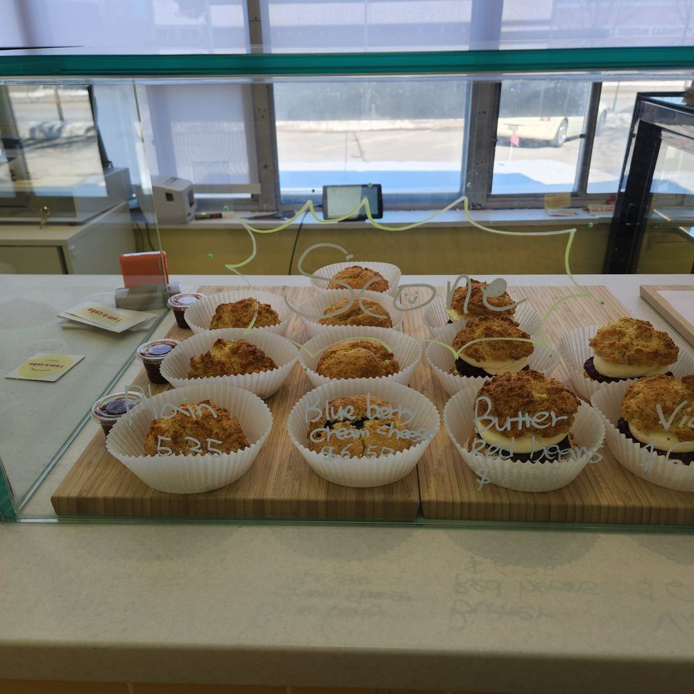 I Am A Cake - Bakeries Near Me - Markham, Ontario