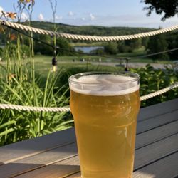 Maple Pub & Patio