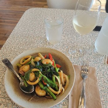 Thai Maison - Pad gad-tiem - Thai Near Me - Bellingham, Washington