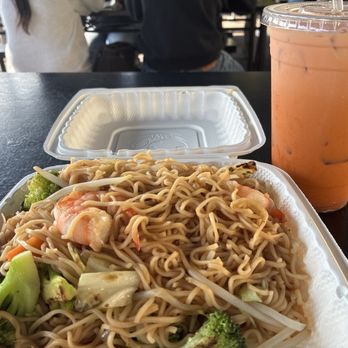 Wat Thai - Shrimp chow mein and iced Thai tea - Buddhist Temples Near Me - North Hollywood, California Wat Thai - Shrimp chow mein and iced Thai tea - Buddhist Temples Near Me - North Hollywood, California