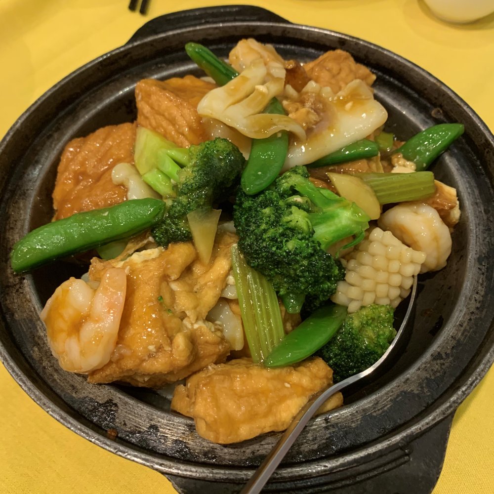Secret Kitchen - Seafood & Tofu Casserole Pot - Cantonese Near Me - Flushing, New York Secret Kitchen - Seafood & Tofu Casserole Pot - Cantonese Near Me - Flushing, New York