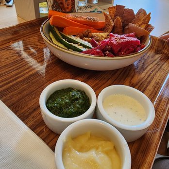 Bright Spark Brewing - Garlic dipping sauce - Breweries Near Me - Ventura, California