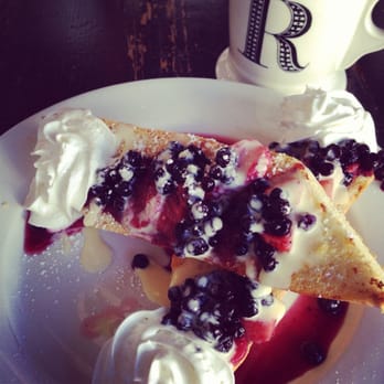 Rialto Cafe - French toast - Breakfast & Brunch Near Me - Fullerton, California Rialto Cafe - French toast - Breakfast & Brunch Near Me - Fullerton, California
