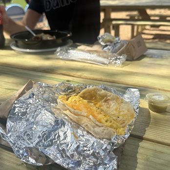 Guac and Go - Mexican Near Me - Austin, Texas