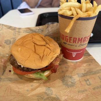 Burgermaster  - Burgers Near Me - Issaquah, Washington