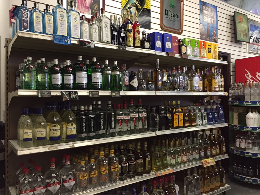 Empire Liquors Logo