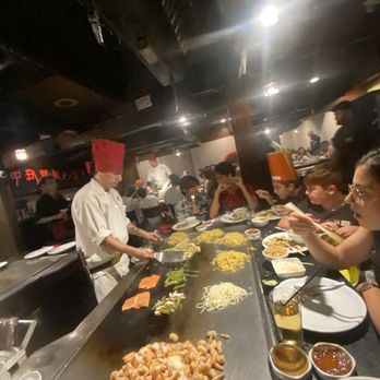 Benihana - Encino - SHRIMP YAKISOBA, HIBACHI SALMON WITH AVOCADO TARTAR SAUCE and Udon Noodles - Sushi Bars Near Me - Encino, California
