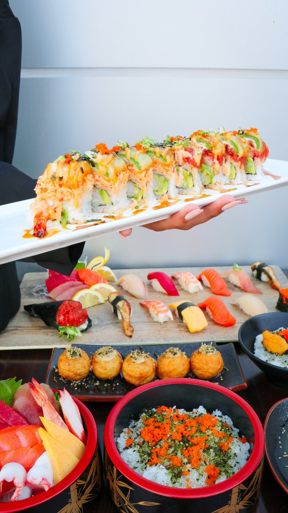 H2O Sushi & Izakaya