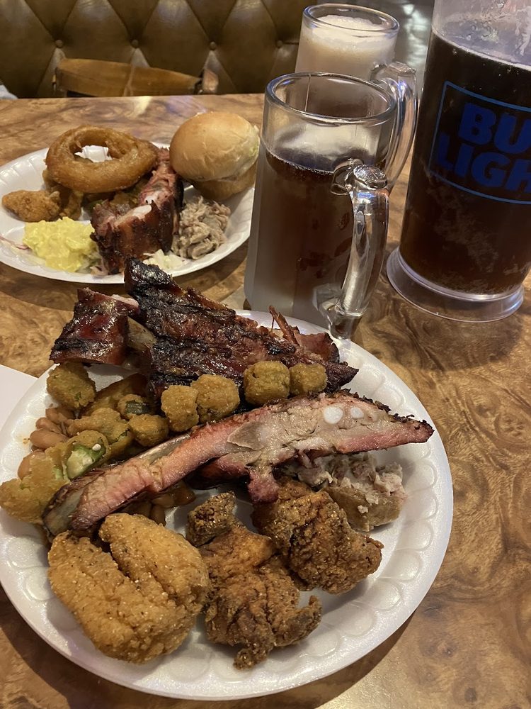 Social spots from Hunny's