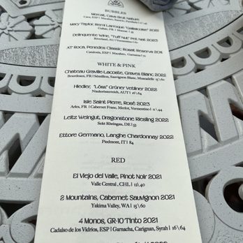 Elsie's Daughter - Wines - Cocktail Bars Near Me - Chattanooga, Tennessee