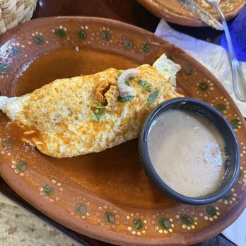 La Cocina de Doña Esthela - Chicharron egg-white omelette - Mexican Near Me - Valle de Guadalupe, BCN