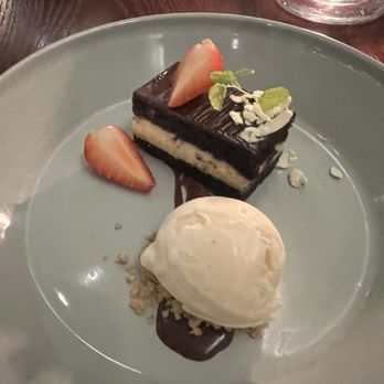 Kahani London - Double chocolate flan with vanilla ice cream - Indian Near Me - London, XGL