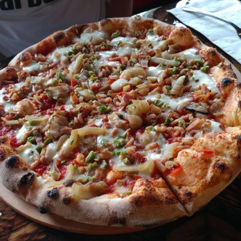 GoreMade Pizza - Bacon, caramelized onions and castelvetrano olives - Pizza Near Me - Columbus, Ohio GoreMade Pizza - Bacon, caramelized onions and castelvetrano olives - Pizza Near Me - Columbus, Ohio
