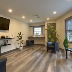 MegaDental Willow Grove - Patient Waiting Room