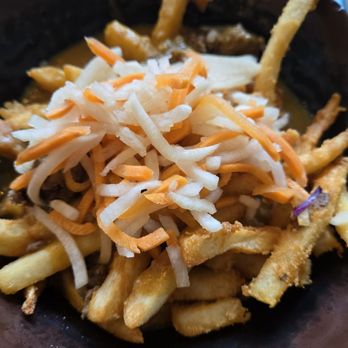 Bon Bon Sandwiches - beef curry fries - Vietnamese Near Me - Chicago, Illinois