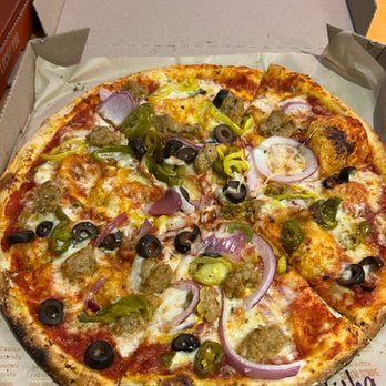 Blaze Pizza - Hot Link Pizza - Salad Near Me - Reno, Nevada Blaze Pizza - Hot Link Pizza - Salad Near Me - Reno, Nevada