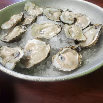 Fish N Tails Oyster Bar - Oysters - Seafood Near Me - Dallas, Texas Fish N Tails Oyster Bar - Oysters - Seafood Near Me - Dallas, Texas