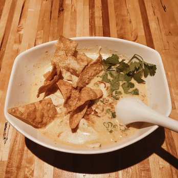 Manaow - Southern styled curry noodles - Thai Near Me - Long Beach, California Manaow - Southern styled curry noodles - Thai Near Me - Long Beach, California