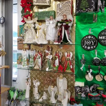 Crosswords & Gifts - Tree Toppers and Angels - Bookstores Near Me - Ronkonkoma, New York Crosswords & Gifts - Tree Toppers and Angels - Bookstores Near Me - Ronkonkoma, New York