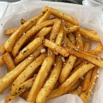 Happy Bites Burger & Wings - Tinley Park - Garlic Parm Fries(Large) - Burgers Near Me - Tinley Park, Illinois