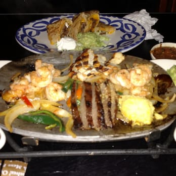Chevys Fresh Mex - Sizzling chicken steak and shrimp fajitas - Mexican Near Me - Arlington, Virginia
